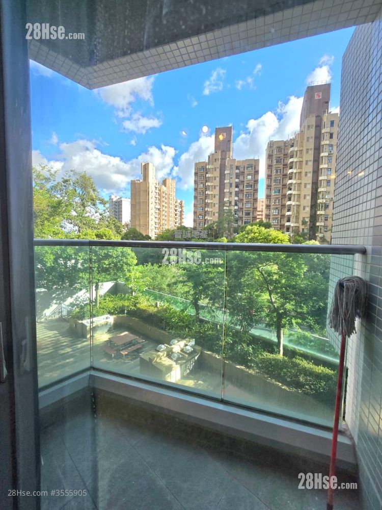 South Crest Sell 3 Bedrooms , 2 Bathrooms 930 ft² ( 86.4 m² )