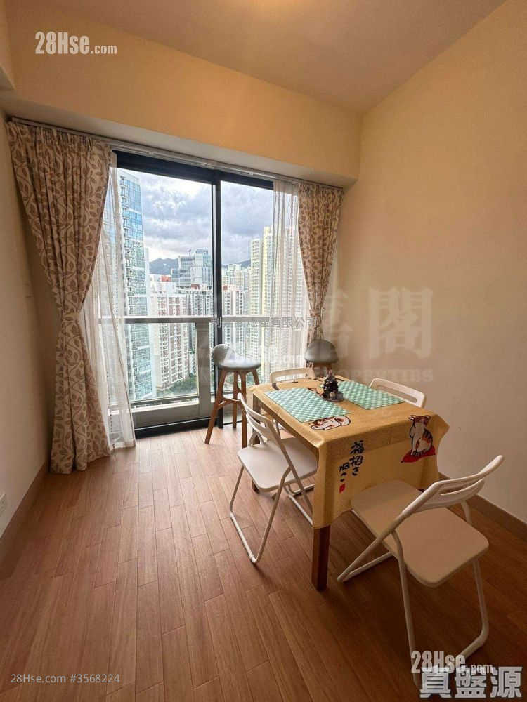 K.city Rental 503 ft² ( 46.7 m² )