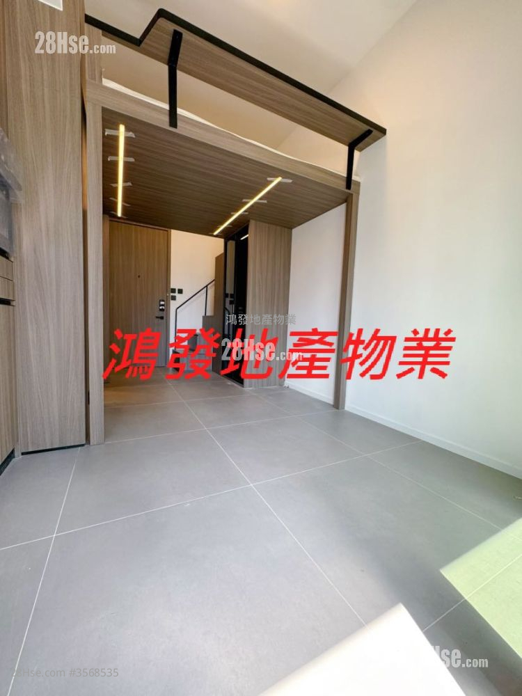 Larchwood Rental Studio , 1 Bathroom 203 ft² ( 18.9 m² )