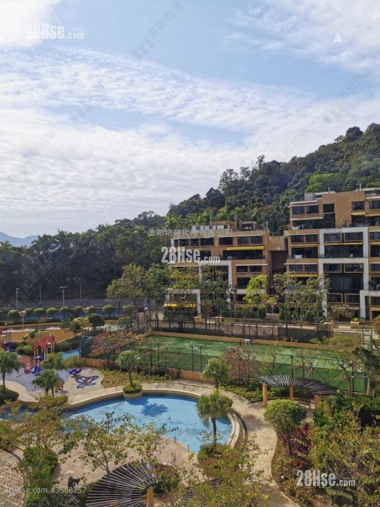 Dynasty Heights Sell 3 Bedrooms , 2 Bathrooms 894 ft² ( 83.1 m² )