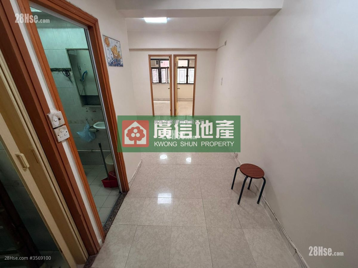 Chung Ying Building Rental 2 Bedrooms , 1 Bathroom 400 ft² ( 37.2 m² )