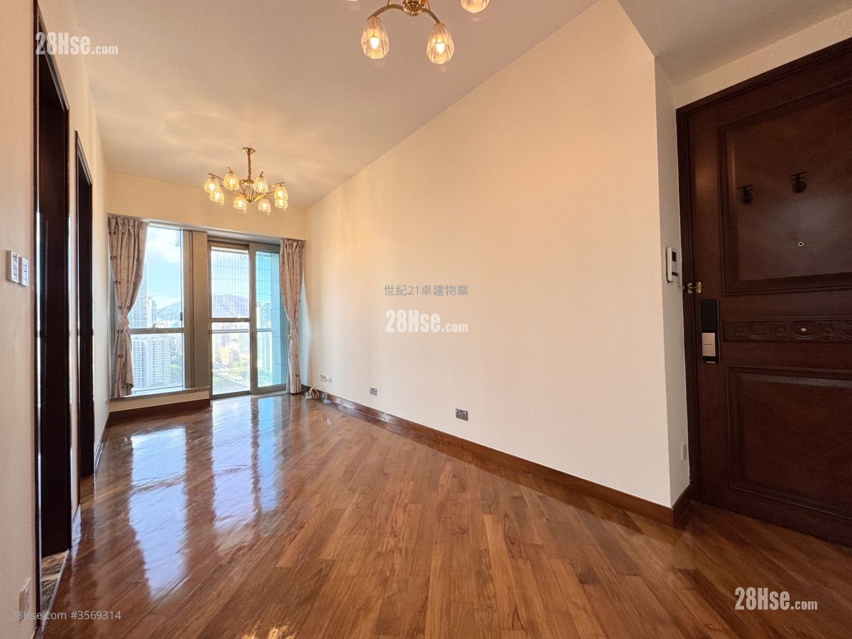 The Coronation Rental 1 Bedroom , 1 Bathroom 472 ft² ( 43.8 m² )
