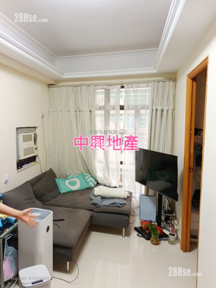 Prat Mansions Rental 2 Bedrooms , 1 Bathroom 405 ft² ( 37.6 m² )
