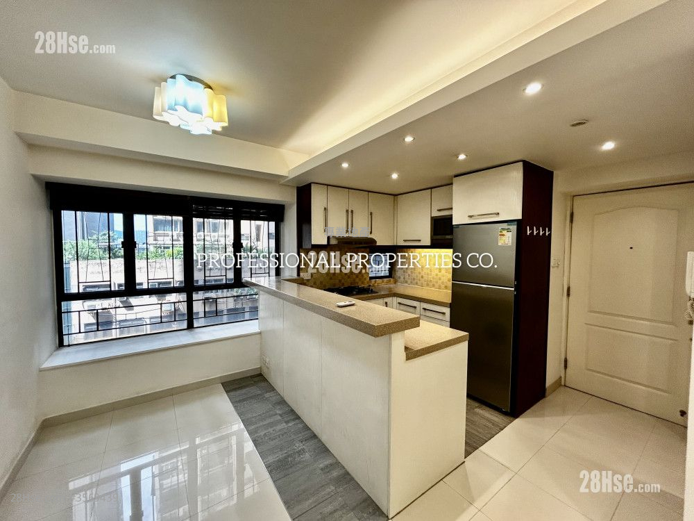 Hongway Garden Rental 2 Bedrooms , 1 Bathroom 412 ft² ( 38.3 m² )