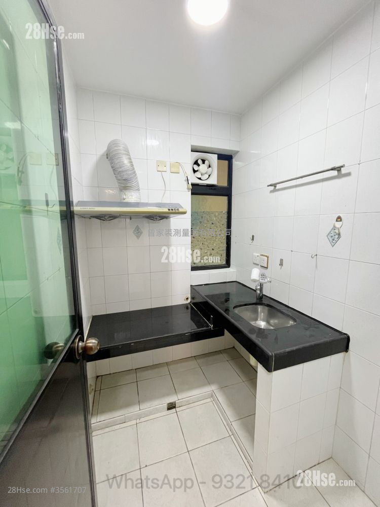 Village Rental 2 Bedrooms , 1 Bathroom 450 ft² ( 41.8 m² ) Village Rental 2 Bedrooms , 1 Bathroom 450 ft² ( 41.8 m² )