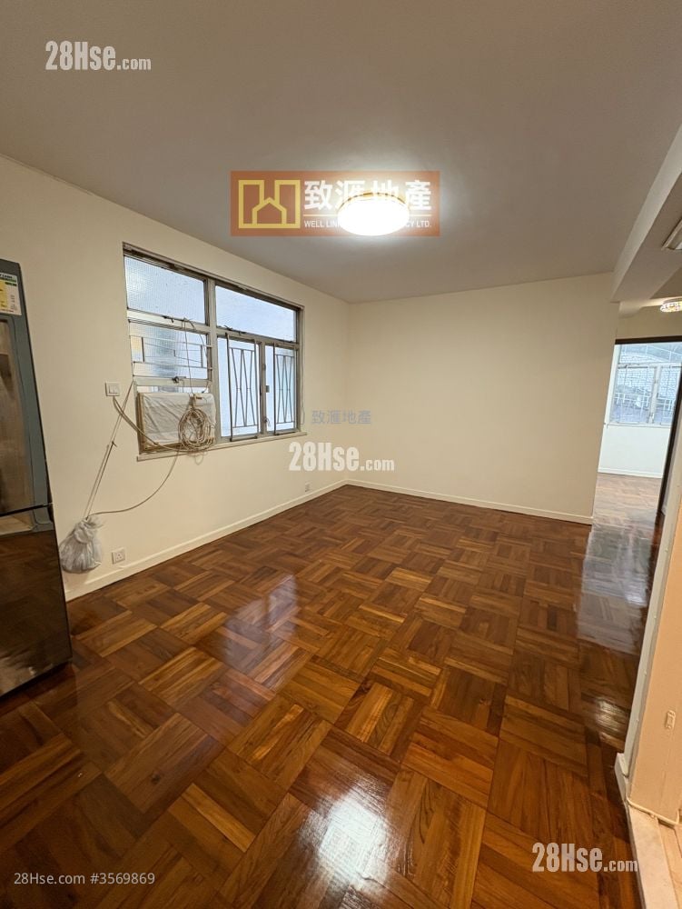 Laichikok Bay Garden Sell 3 Bedrooms 570 ft² ( 53.0 m² )