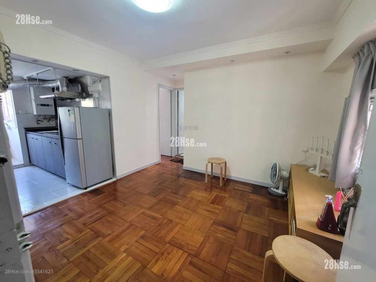 Wai Yip Building Sell 1 Bedroom , 1 Bathroom 418 ft² ( 38.8 m² )