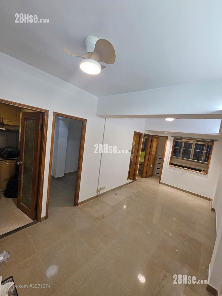 Ming Yin Apartments Rental 3 Bedrooms , 1 Bathroom 439 ft² ( 40.8 m² )