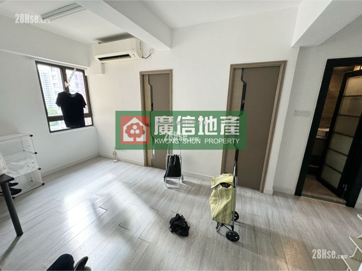 金堂大厦 租盘 3 房 , 1 浴室 515 平方尺 ( 47.8 平方米 )