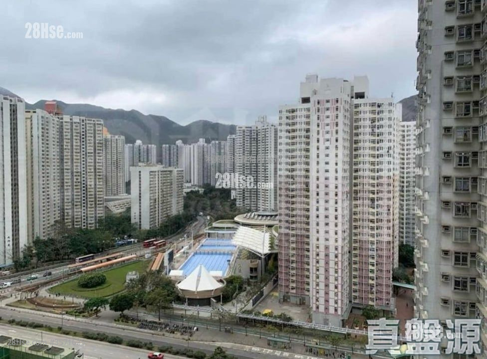 Ori Sell 253 ft² ( 23.5 m² )