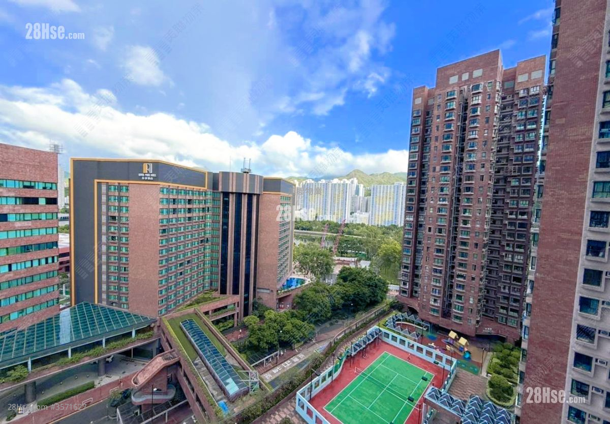 New Town Plaza Sell 3 Bedrooms , 2 Bathrooms 652 ft² ( 60.6 m² )