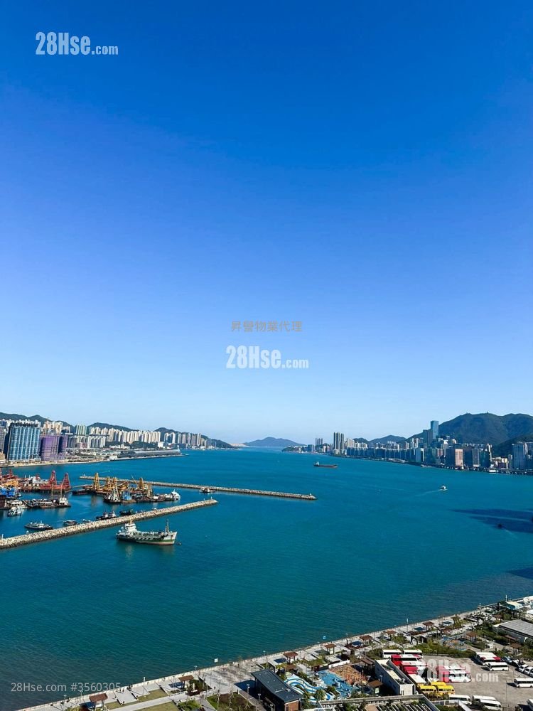 L.harbour18 Rental 3 Bedrooms , 2 Bathrooms 535 ft² ( 49.7 m² )