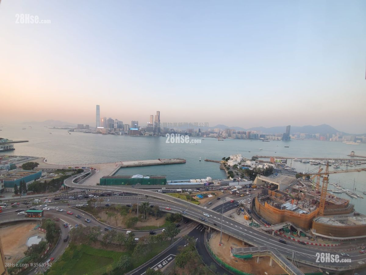 Elizabeth House Sell 2 Bedrooms , 1 Bathroom 536 ft² ( 49.8 m² )