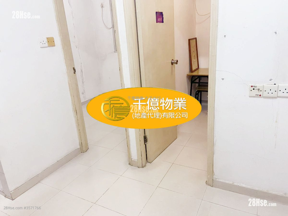 荔塘大厦 售盘 226 平方尺 ( 21.0 平方米 )