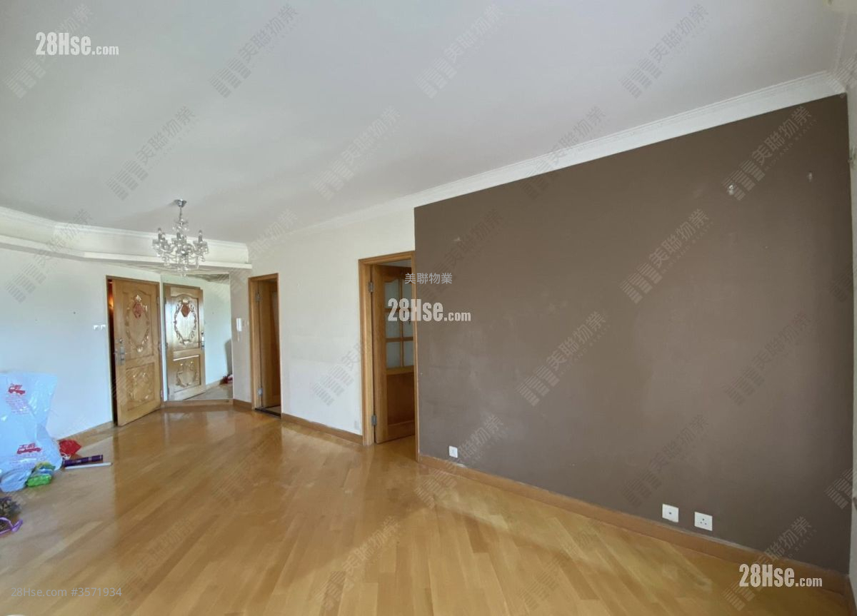 Villa Athena Sell 3 Bedrooms 874 ft² ( 81.2 m² )