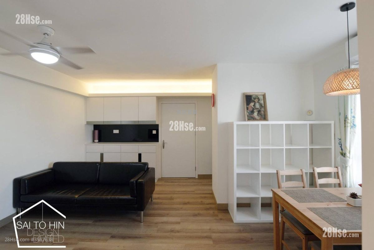 油塘中心 售盘 2 房 , 1 浴室 475 平方尺 ( 44.1 平方米 ) 油塘中心 售盘 2 房 , 1 浴室 475 平方尺 ( 44.1 平方米 )