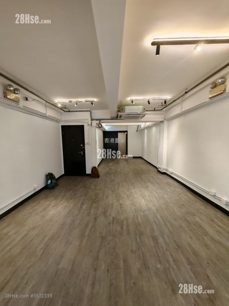 No.14 Wo On Lane Rental Studio , 1 Bathroom 642 ft² ( 59.6 m² )