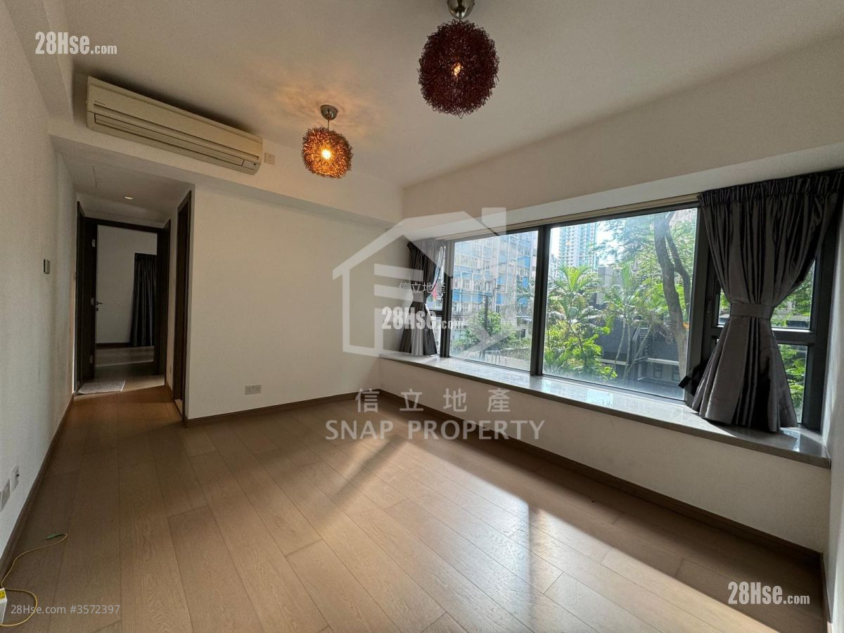Centrepoint Sell 2 Bedrooms , 1 Bathroom 473 ft² ( 43.9 m² )