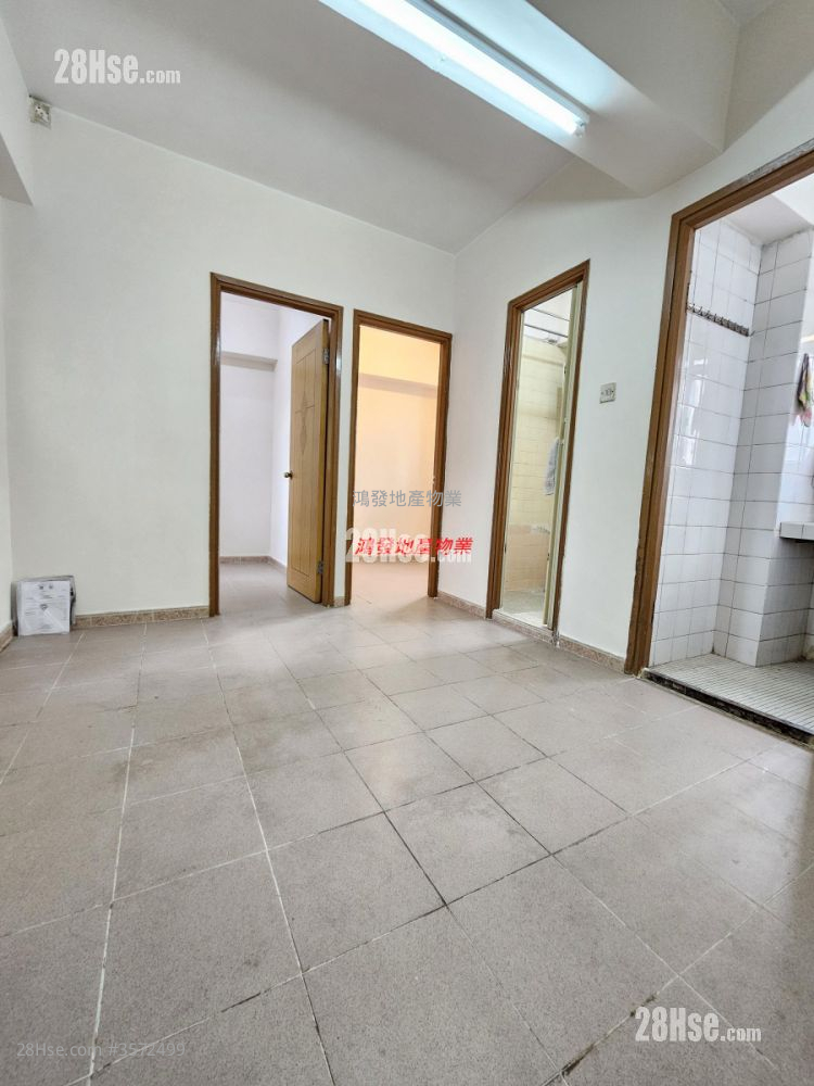 Kam Lai Court Rental 2 Bedrooms , 1 Bathroom 242 ft² ( 22.5 m² )