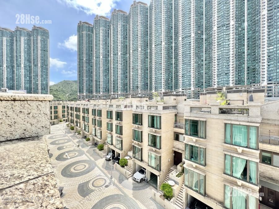 海珀名邸 售盘 4 房 , 5+ 浴室 2,355 平方尺 ( 218.8 平方米 )