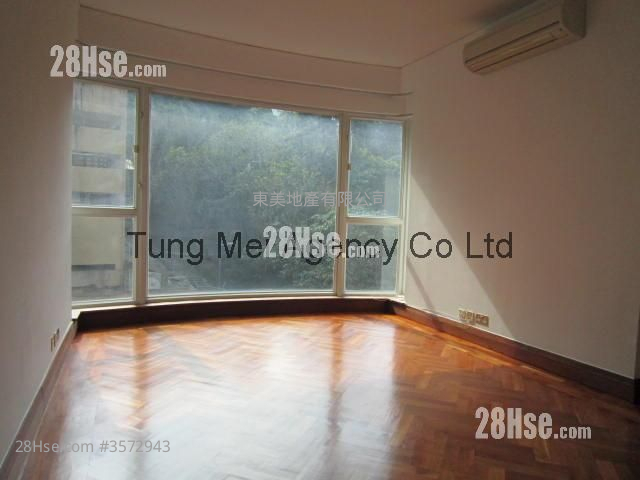 Starcrest Rental 3 Bedrooms , 2 Bathrooms 787 ft² ( 73.1 m² )