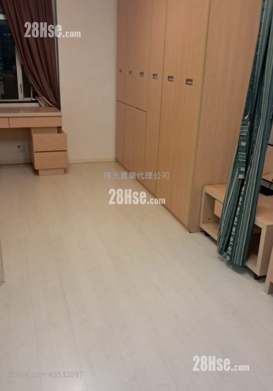Sun Sing Centre Rental 350 ft² ( 32.5 m² )