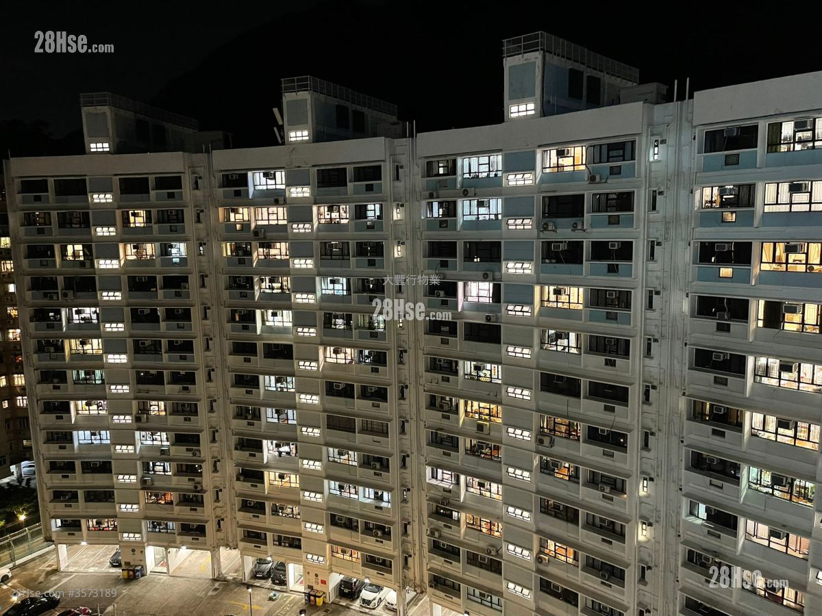 雅景楼 租盘 3 房 , 2 浴室 1,051 平方尺 ( 97.6 平方米 )