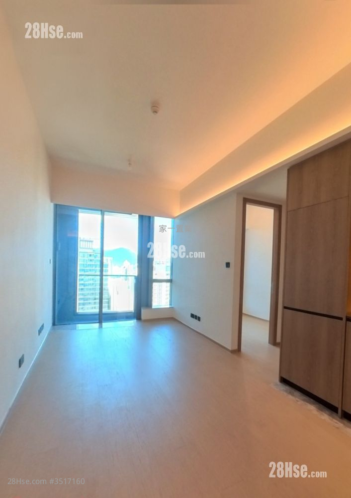 In One Rental 2 Bedrooms , 1 Bathroom 469 ft² ( 43.6 m² )