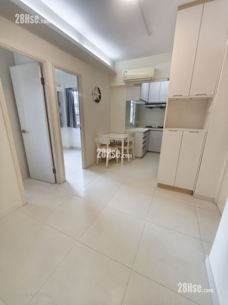 Wing Fu Mansion Rental 2 Bedrooms , 1 Bathroom 296 ft² ( 27.5 m² )
