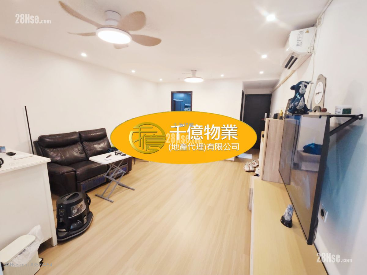 6 Cedar Street Sell 464 ft² ( 43.1 m² )