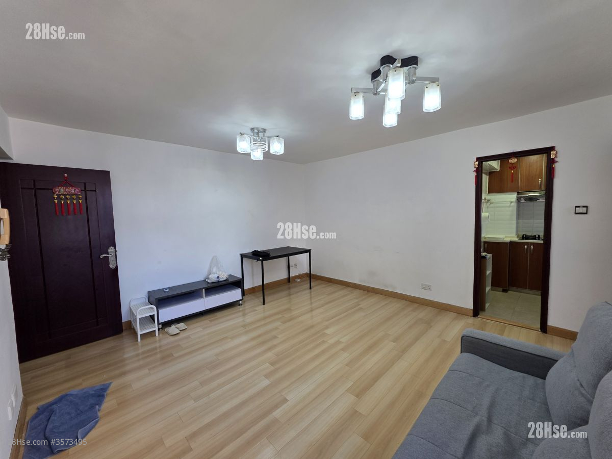 On Ning Garden Rental 2 Bedrooms , 1 Bathroom 465 ft² ( 43.2 m² )