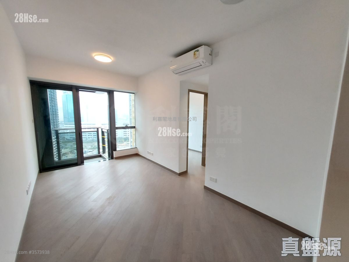 Upper River Bank Sell 3 Bedrooms , 2 Bathrooms 654 ft² ( 60.8 m² )