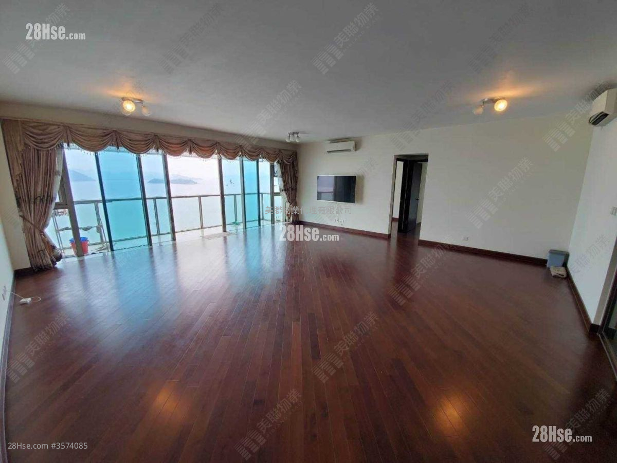 Mayfair By The Sea Rental 4 Bedrooms , 4 Bathrooms 2,004 ft² ( 186.2 m² )