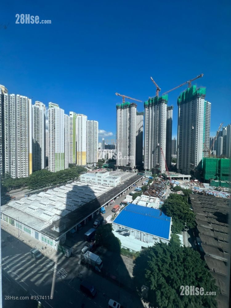 The Sparkle Sell 2 Bedrooms 510 ft² ( 47.4 m² )