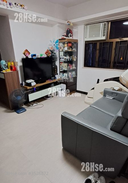 King Fai Building Sell 2 Bedrooms , 1 Bathroom 462 ft² ( 42.9 m² )