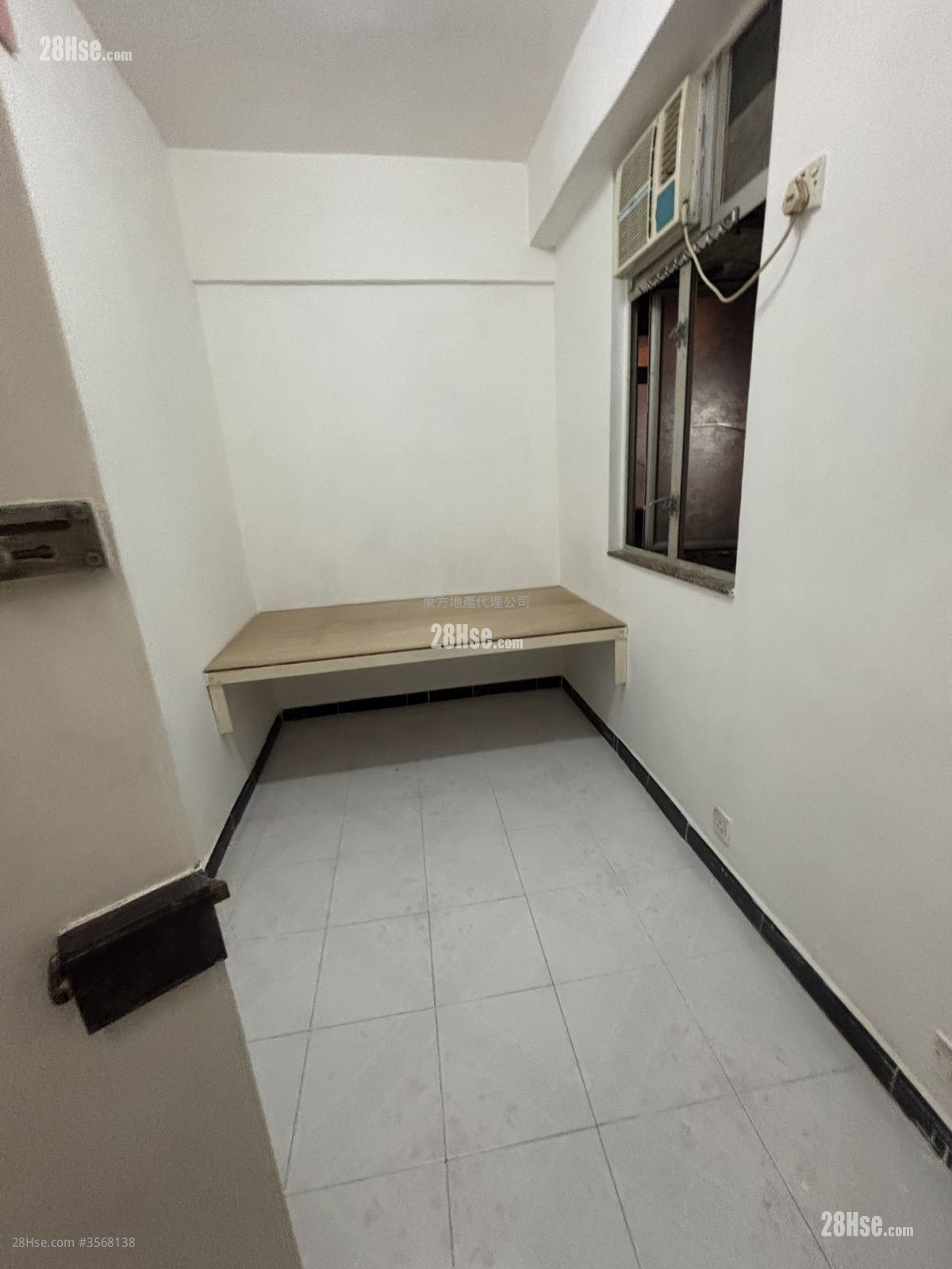 Tokwawan Mansion Rental Studio , 1 Bathroom 100 ft² ( 9.3 m² )