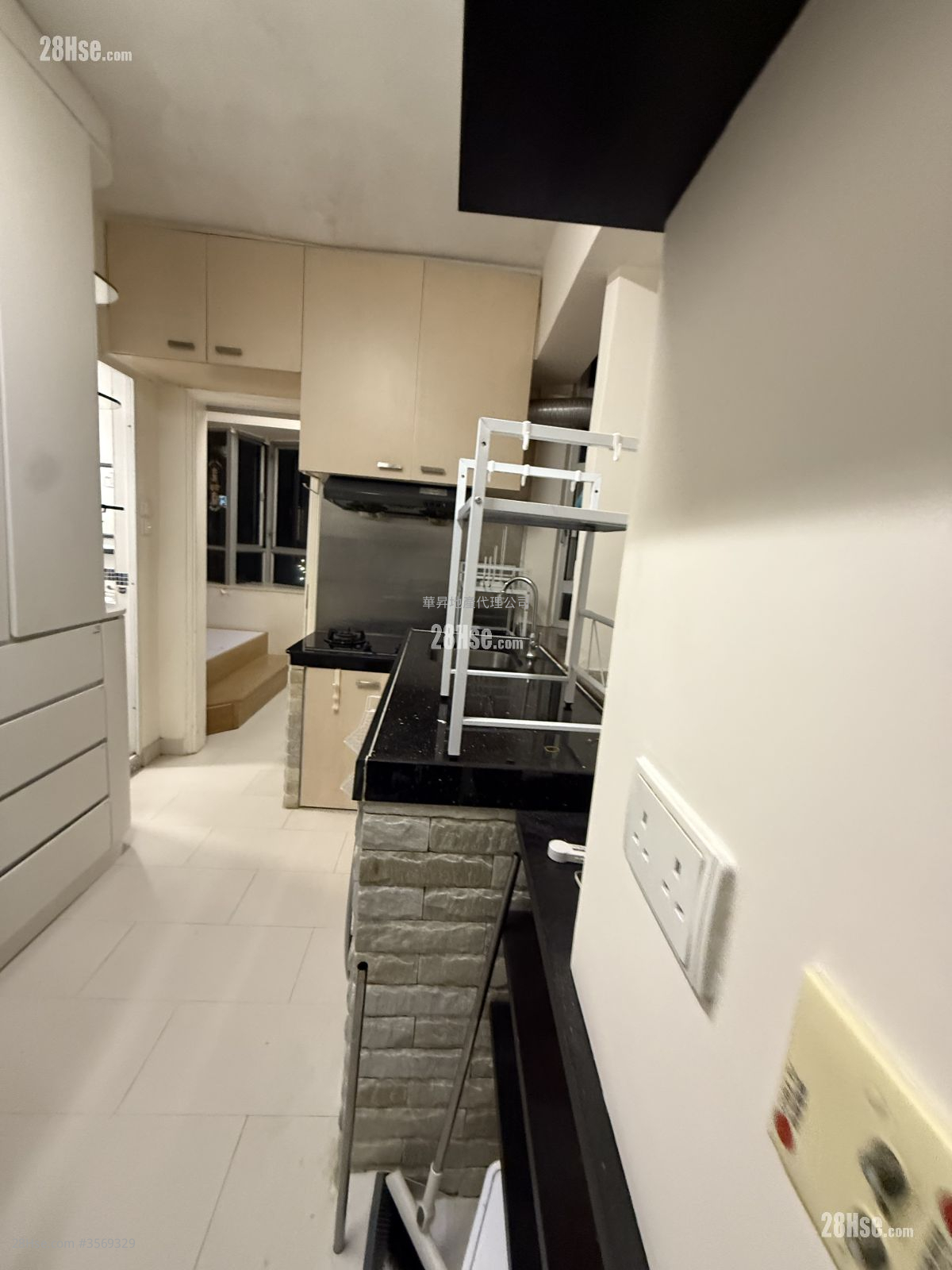 Wing Ning Building Rental 1 Bedroom , 1 Bathroom 239 ft² ( 22.2 m² )