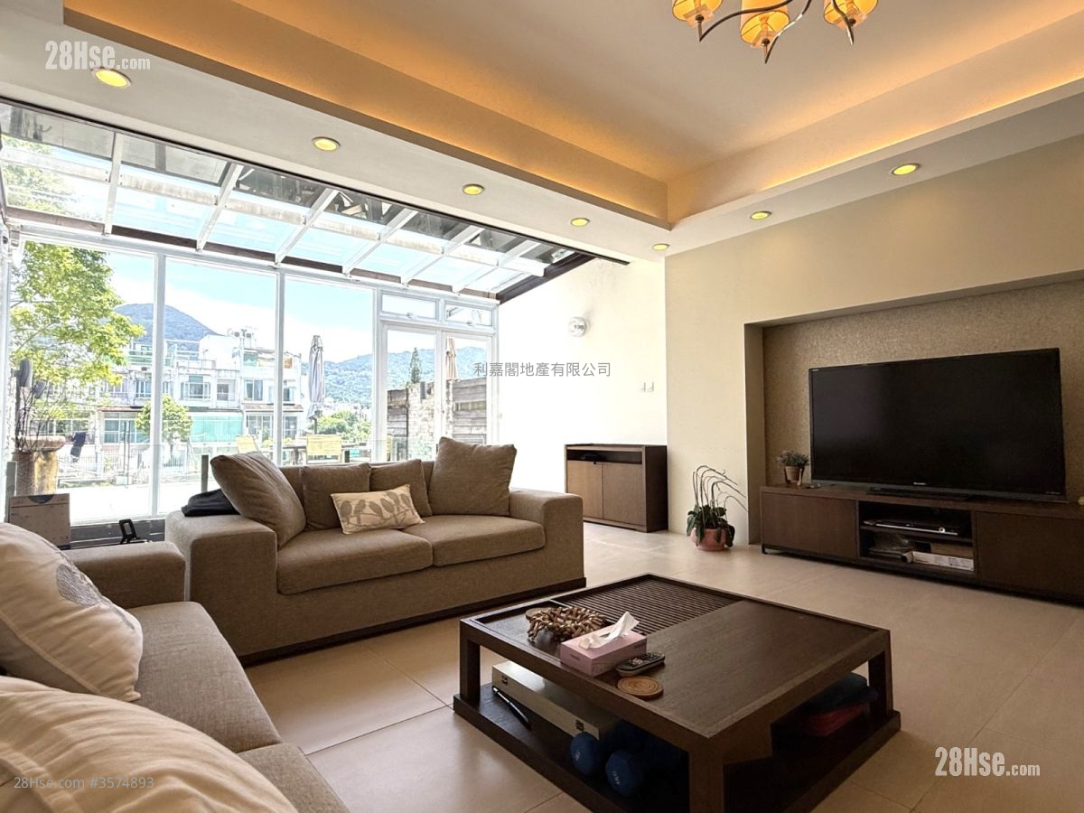 Marina Cove Sell 3 Bedrooms , 3 Bathrooms 1,356 ft² ( 126.0 m² )