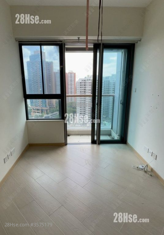 Commune Modern Sell 1 Bedroom 293 ft² ( 27.2 m² )