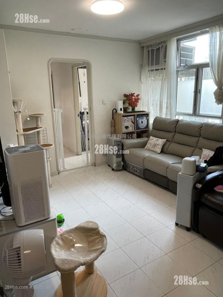 Fu Ning Garden Sell 3 Bedrooms , 1 Bathroom