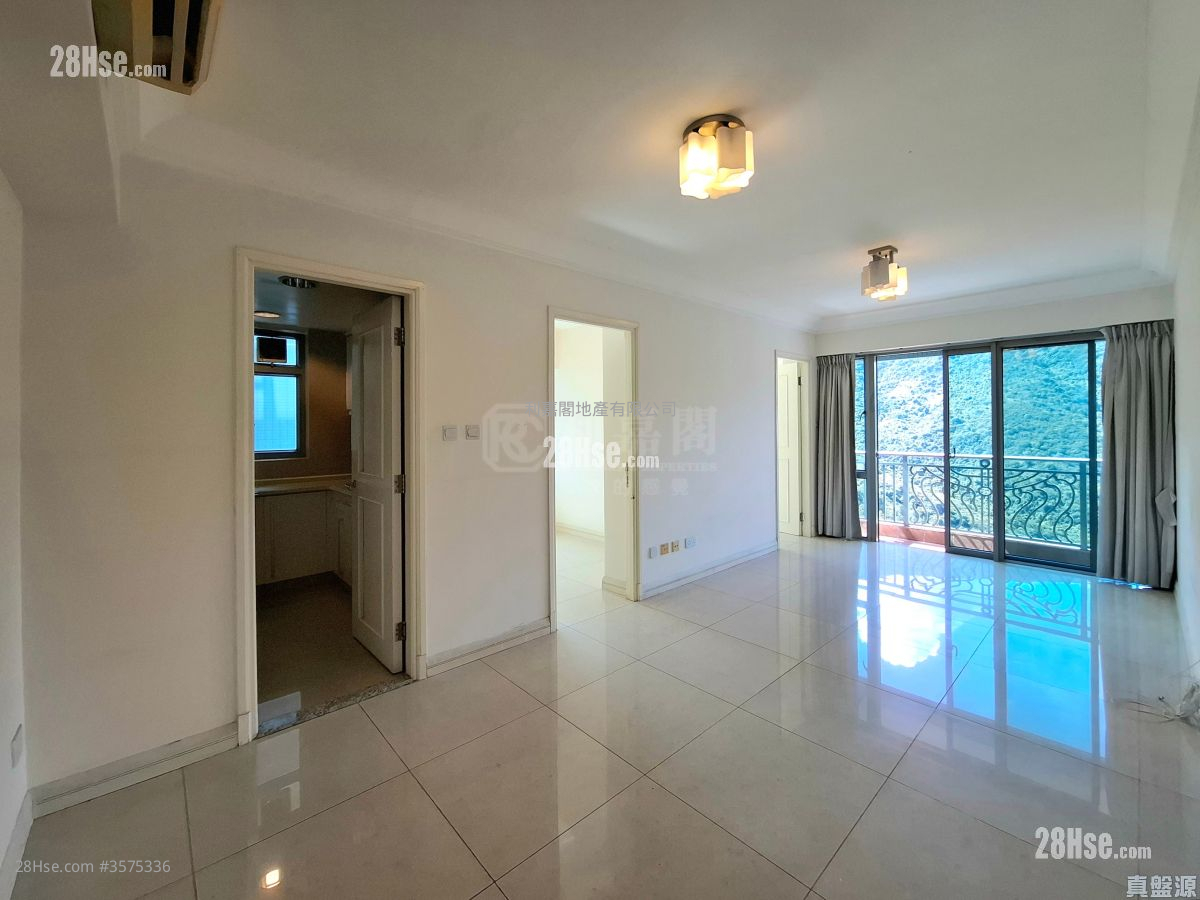 Caribbean Coast Sell 2 Bedrooms , 1 Bathroom 544 ft² ( 50.5 m² )