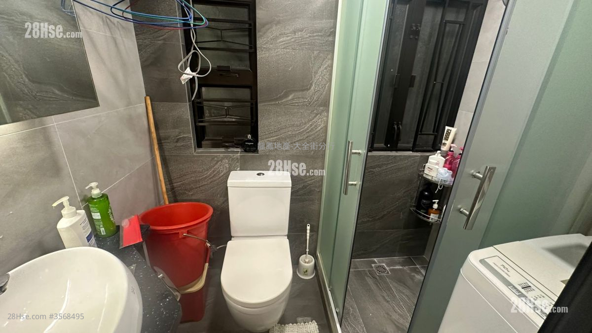 Chung Yew Building Rental 2 Bedrooms , 1 Bathroom 331 ft² ( 30.8 m² )