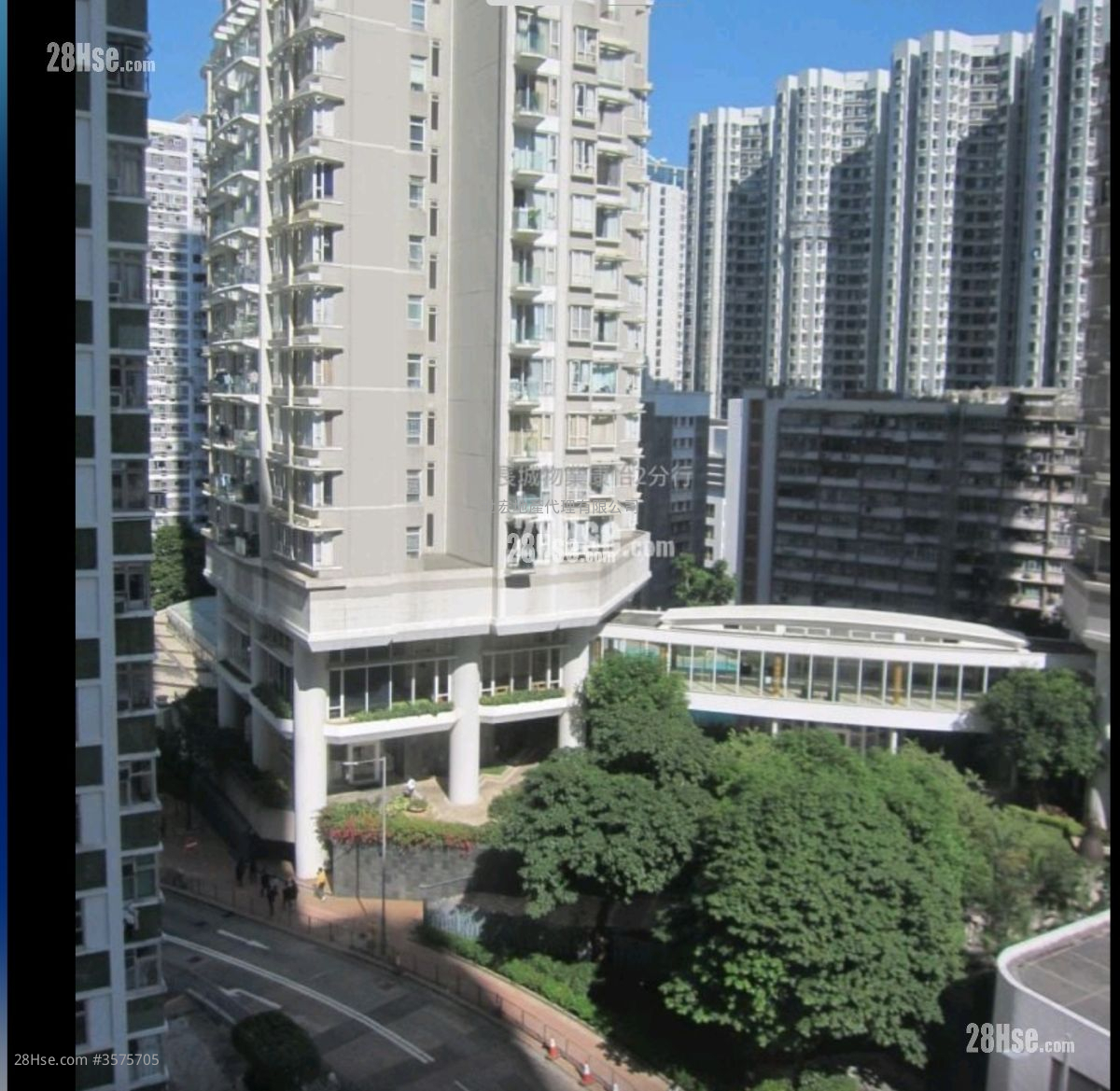 Nan Fung Sun Chuen Sell 2 Bedrooms , 1 Bathroom 391 ft² ( 36.3 m² )