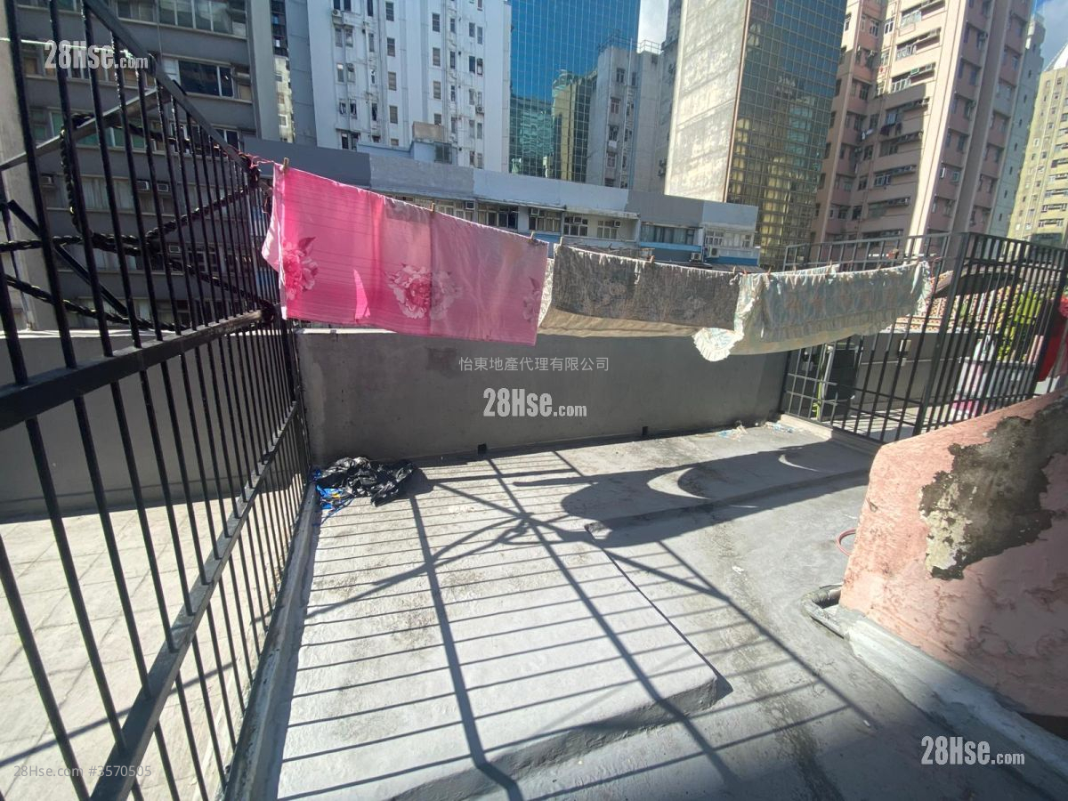Ming Yin Apartments Sell 3 Bedrooms , 3 Bathrooms 388 ft² ( 36.0 m² )