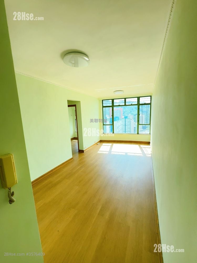 Chelsea Heights Rental 512 ft² ( 47.6 m² )