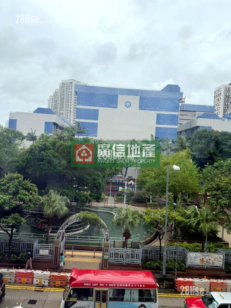 Wai Yip Building Sell 2 Bedrooms , 1 Bathroom 419 ft² ( 38.9 m² )