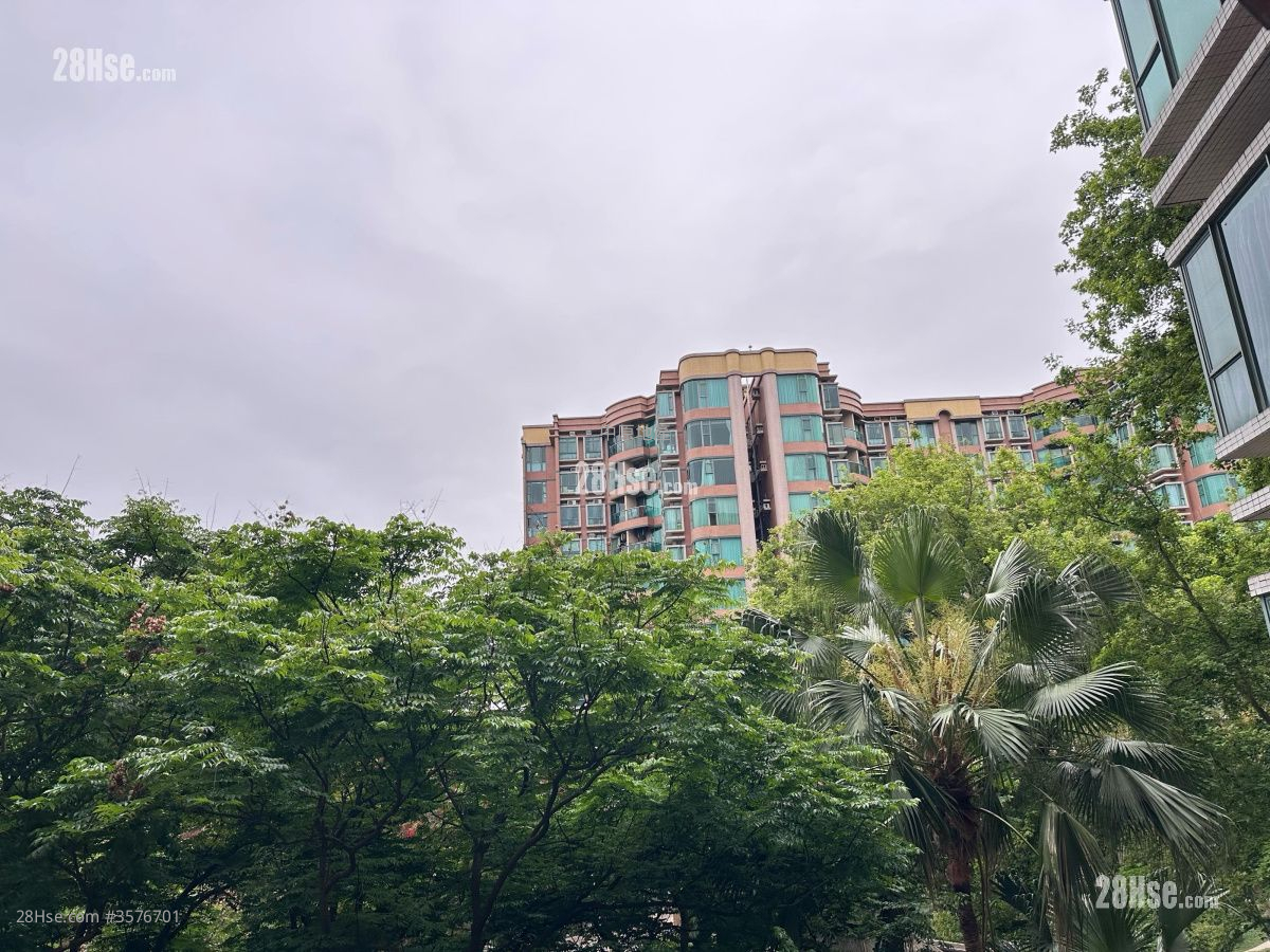 Woodland Crest Sell 3 Bedrooms , 2 Bathrooms 942 ft² ( 87.5 m² )