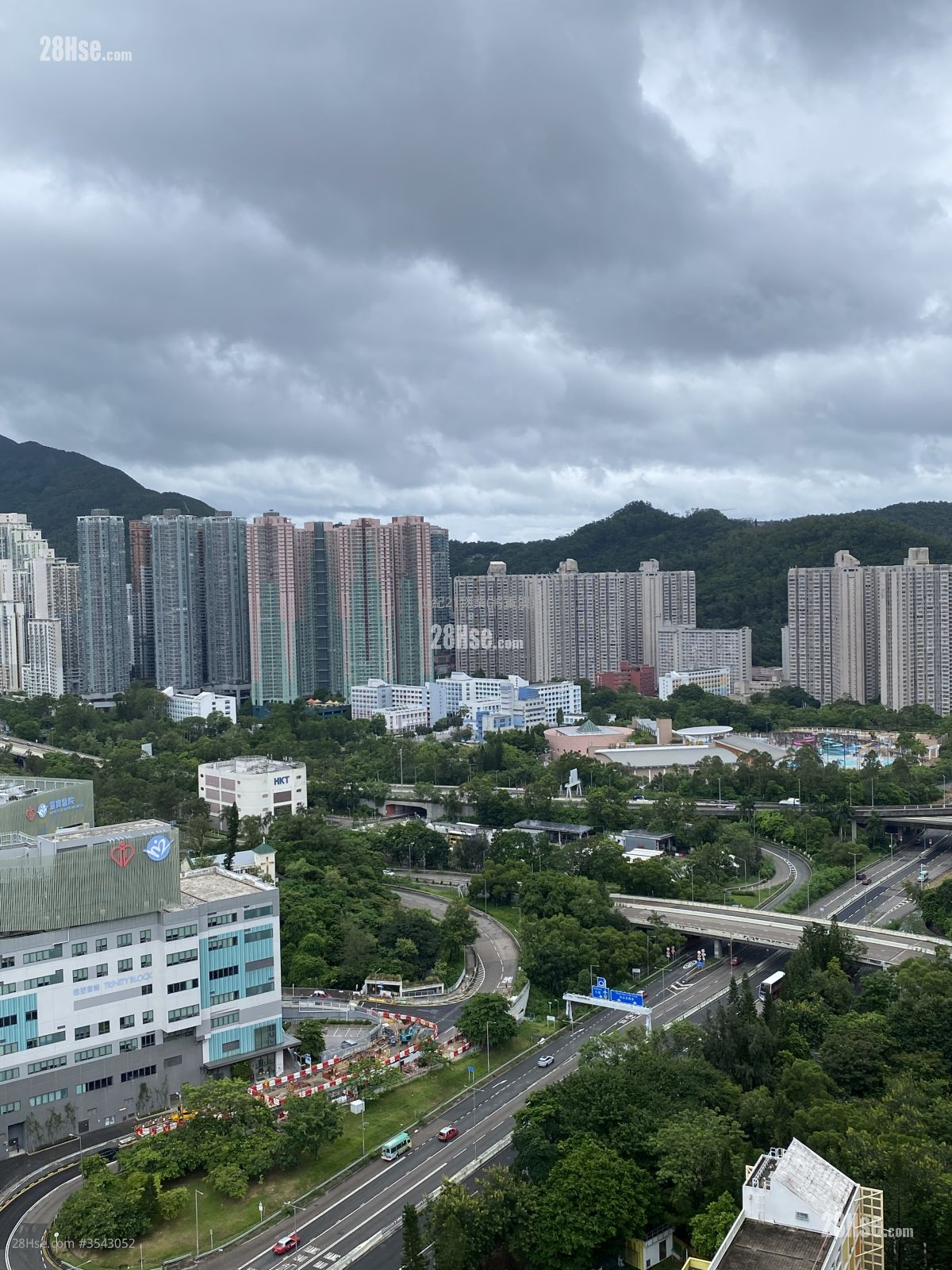 Po Ming Court Sell 426 ft² ( 39.6 m² )