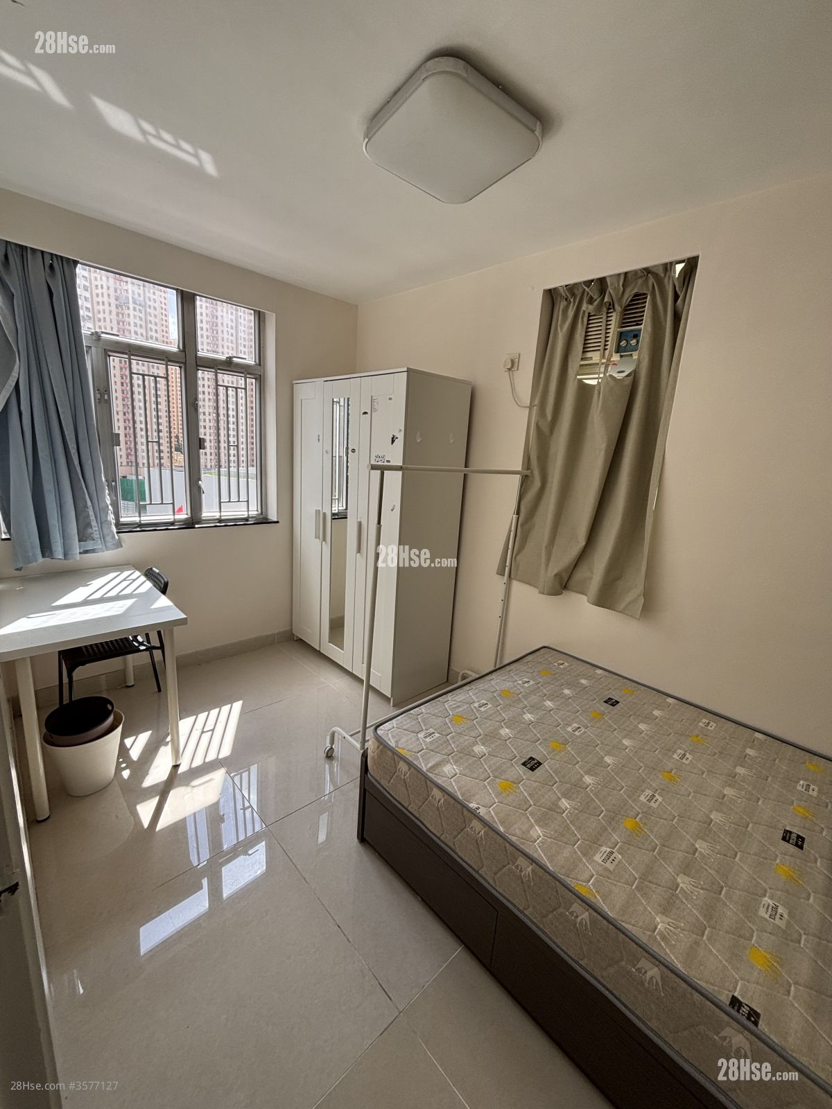 Telford Gardens Rental 2 Bedrooms , 1 Bathroom 588 ft² ( 54.6 m² )