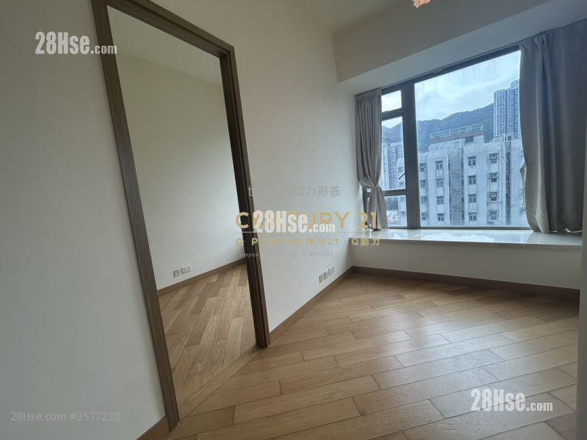 Iuniq Residence Sell 1 Bedroom , 1 Bathroom 297 ft² ( 27.6 m² )